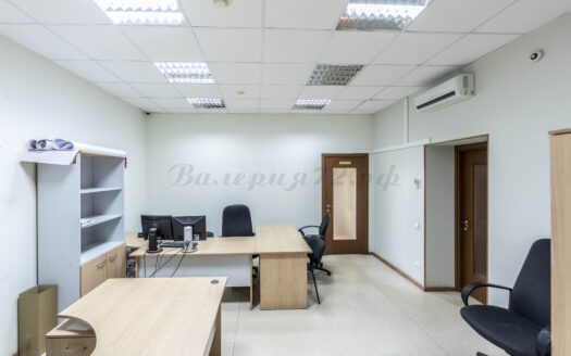 Офис возле набережной